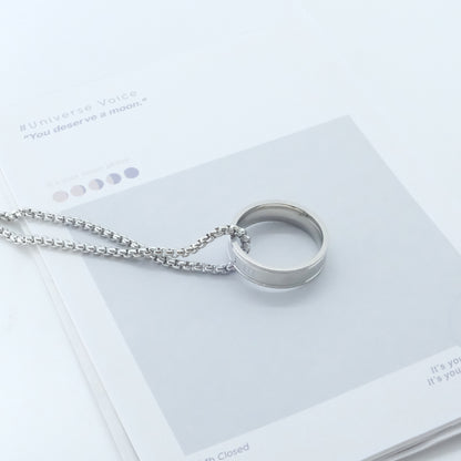Collar "Código Urbano" - Anillo con Números Romanos| Estilo Urbano Unisex